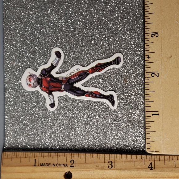 MARVEL Waterproof Sticker - Picture 2 of 7